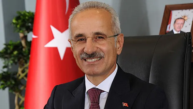 Bakan Uraloğlu: Bayramda cep telefonuyla 21,6 milyar dakika görüşme yapıldı