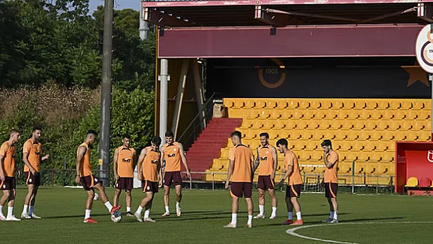 Galatasaray-Hull City maçının saatinde değişiklik