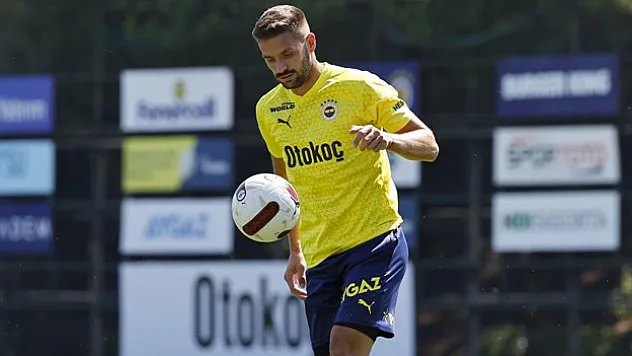 Yabancı futbolcuların bonservisleri ve maaşları kulüpleri mali açıdan zorluyor