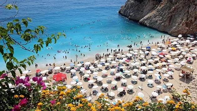 Antalya'ya 18 günde 1,5 milyon turist geldi