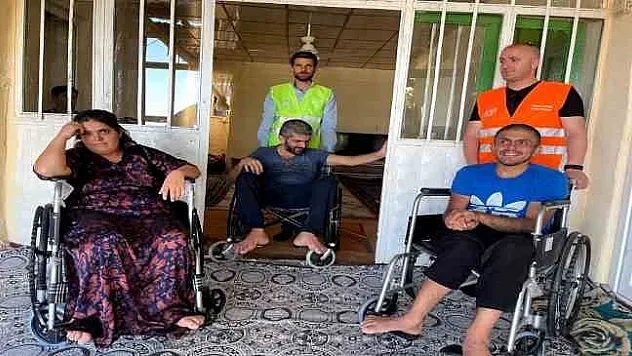 Hakkari Yeşilova'daki engeliler sevindirildi