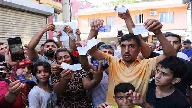 Kuyumcunun 600-700 milyon liralık emanet altınlarla kaçtığı iddiası