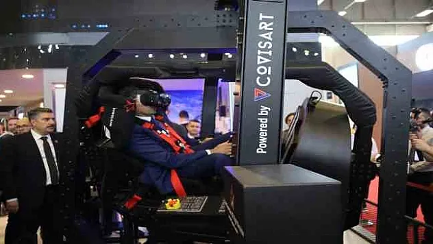 'Ülkemizin milli savunma sanayiinin geliştirdiği eserleri bir arada görmek bizler için gurur verici'