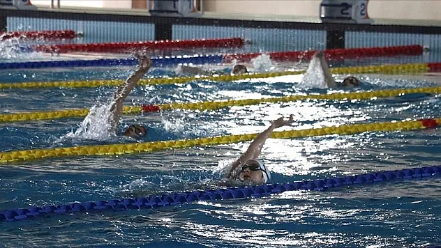 Türkiye, Avrupa Gençlik Olimpik Yaz Festivali'ni 6'sı altın 14 madalyayla tamamladı