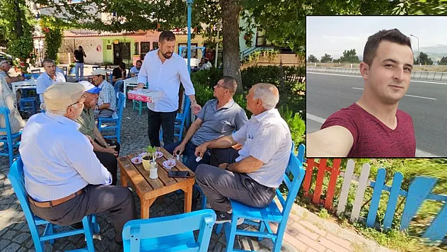 Şehidin kanı yerde kalmadı, başkan kasa kasa lokum dağıttı