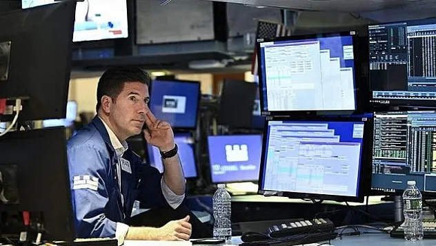 Küresel piyasalarda gözler bu hafta yoğun veri gündemine çevrildi