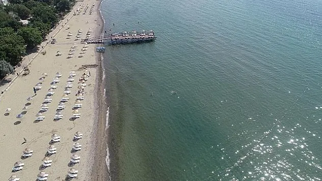 Şarköy mavi bayraklı plaj ve ormanlarıyla doğayla iç içe tatil imkanı sunuyor