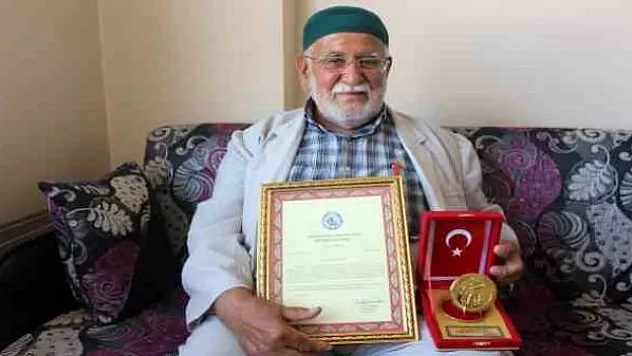 Evini Mehmetçik Vakfı'na bağışladı