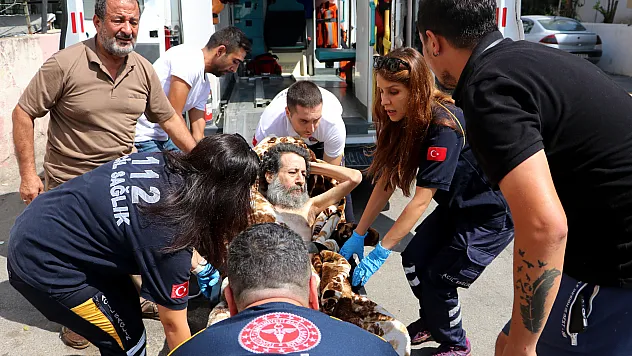 Babasını çöp evde ölüme terk edilmiş halde buldu