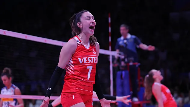 Milli voleybolcu Hande Baladın'ı tehdit ettiği iddia edilen şüpheli tutuklandı