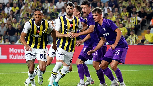 Fenerbahçe evinde rahat kazandı! Tur kapısı aralandı