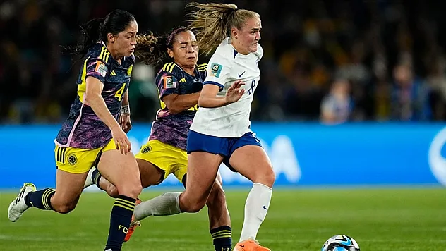 2023 FIFA Kadınlar Dünya Kupası'nda Avustralya ve İngiltere yarı finale yükseldi