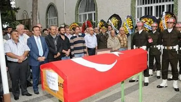 Kıdemli Tabip Albay'a son görev