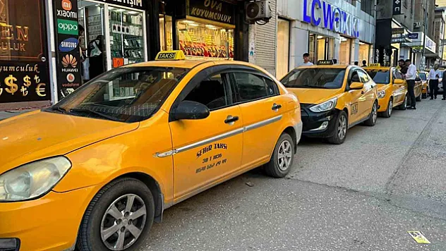 Yüksekova'da ticari taksi ücretlerine zam