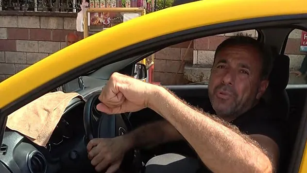 Fatih'te değişim saati bahanesiyle müşteri almayan pişkin taksici kamerada