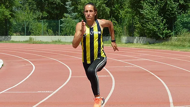 Hayvan otlatırken keşfedilen Avrupa şampiyonu atlet Dilek Koçak, Paris 2024'e odaklandı