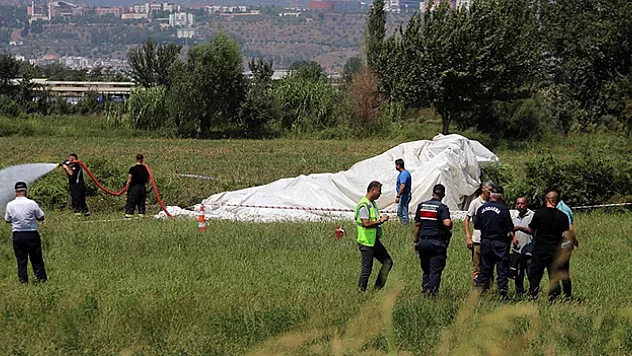 Aydın'da düşen sivil eğitim uçağındaki 2 kişi yaralandı