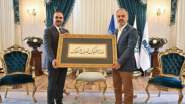 Bakan Kacır: 'Togg inşallah kısa süre içerisinde uluslararası pazarda yerini alacak'