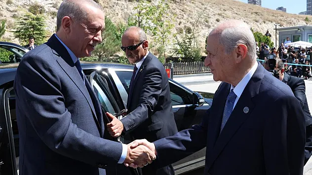 Cumhurbaşkanı Erdoğan ve Bahçeli görüşmesi sona erdi
