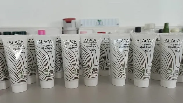 Iğdır Üniversitesi yeni ihtisas ürünü olan 'Alaca Bitkisel Vücut Kremi'ni satışa sundu