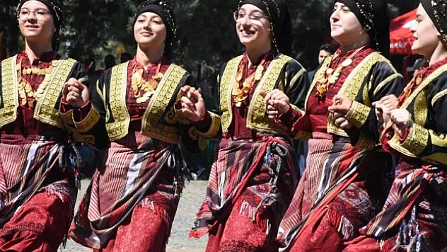 'Halk oyunları' okullarda seçmeli ders olarak okutulacak