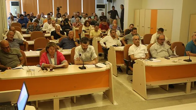 Atakum'da 'ek bütçe' maddesi komisyona havale edildi