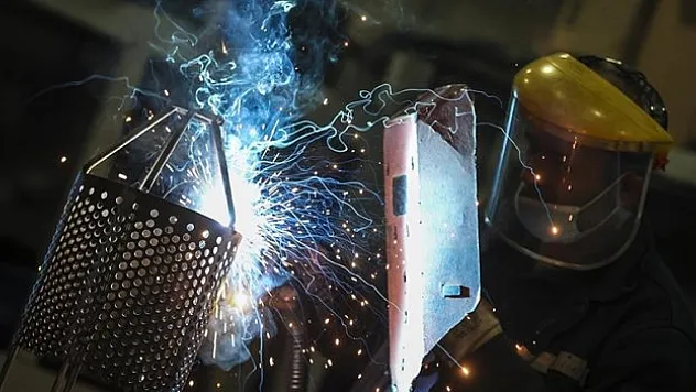 Sanayide çalışan kişi başına üretim endeksi 2. çeyrekte yüzde 3,2 arttı