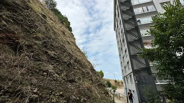 Selin vurduğu mahalleli diken üstünde