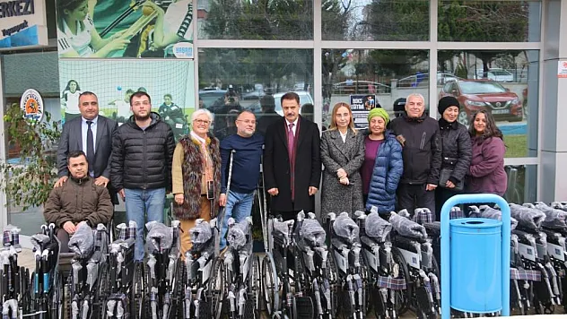 Atakum'da engeller dayanışmayla aşılıyor