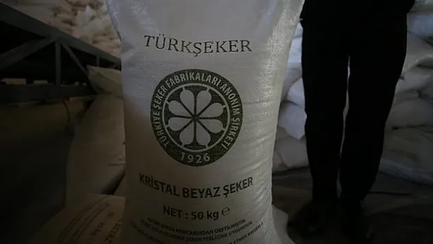 Bakan Yumaklı, Türkşeker fabrikalarına 613 geçici işçi alınacağını bildirdi
