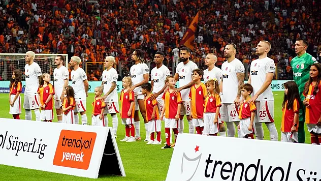 Okan Buruk 11'de değişiklik yapmadı