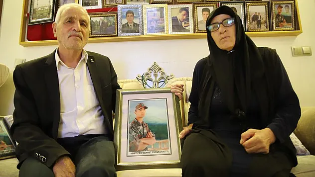 Dağlıca saldırının planlayıcısı teröristin öldürülmesi Dağlıca şehidinin anne ve babasını duygulandı
