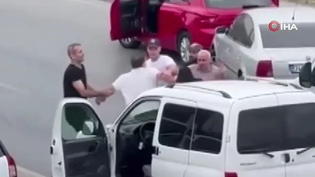 E-5'i kapatıp birbirlerine girdiler