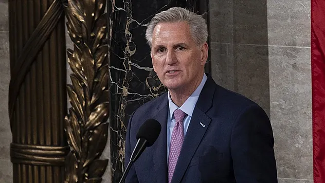 ABD tarihinde ilk kez Temsilciler Meclisi Başkanı, kendi partisinden üyelerin oylarıyla koltuğundan oldu