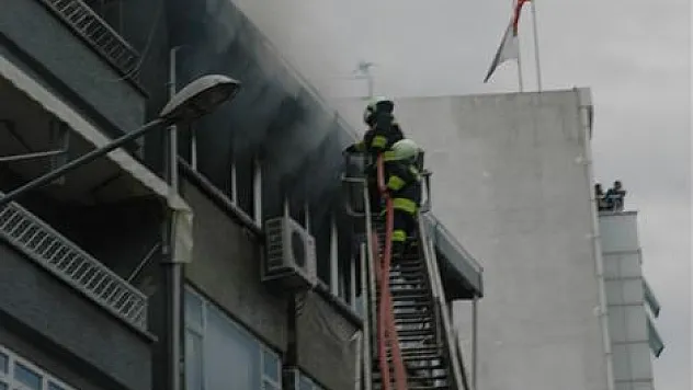 Yangın paniğe neden oldu