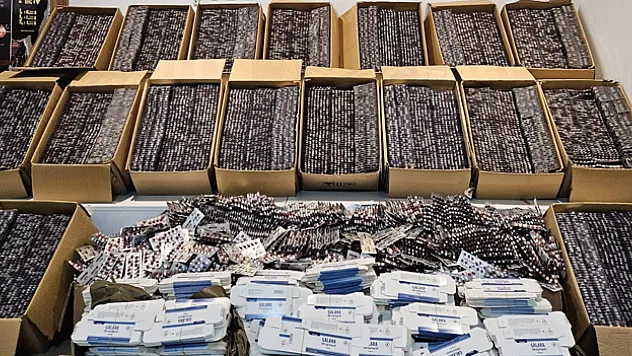 Samsun'da 160 bin 420 kapsül sentetik ecza ele geçirildi: 1 gözaltı