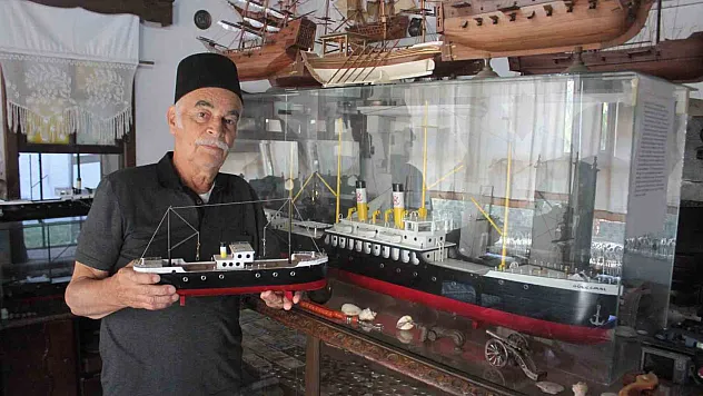 25 yıldır gördüğü gemi fotoğraflarının maketini yapıyor