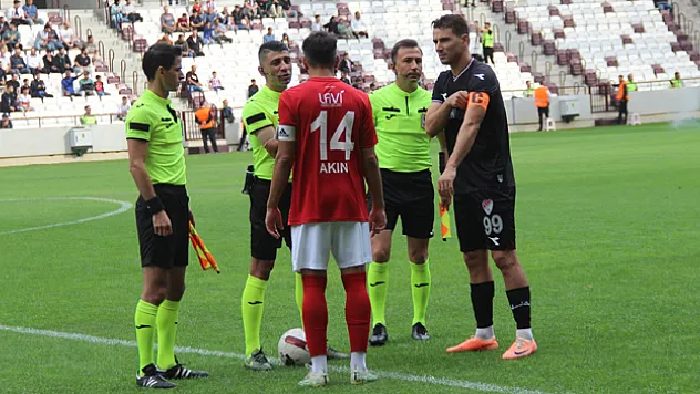 Hakemler açıklandı