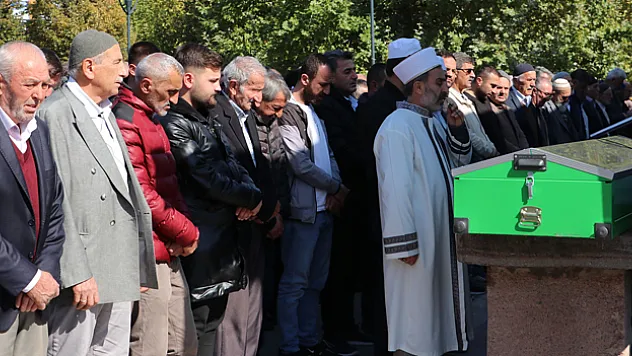 Hayatını kaybeden kişi toprağa verildi