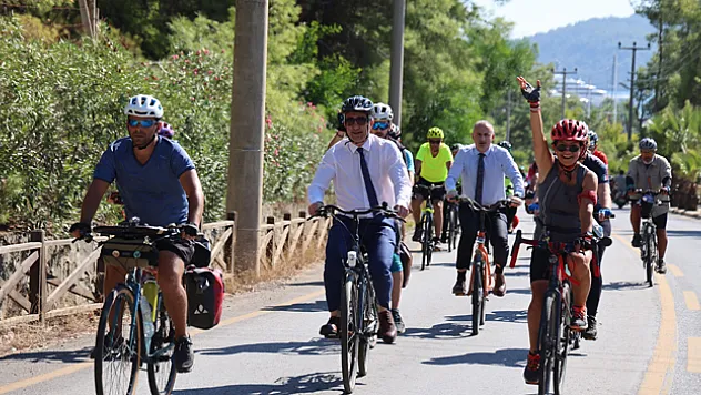 200 sporcu pedal çevirdi