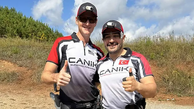 Dünya şampiyonu oldu