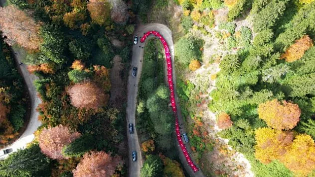 100. yıla özel 100 metrelik bayrak