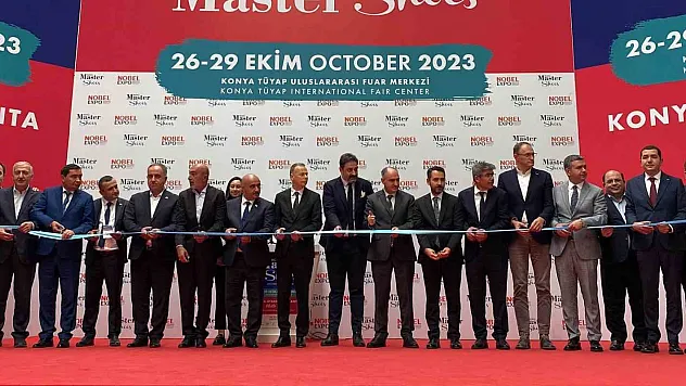 Konya Ayakkabı ve Çanta Moda Fuarı açıldı