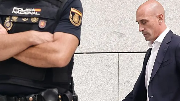 FIFA'dan 3 yıllık ceza