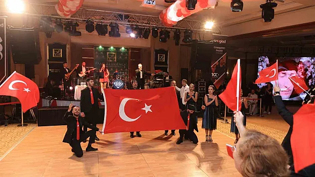 ANTGİAD Cumhuriyetin 100. yılını coşkuyla kutladı