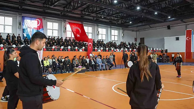 Okullara spor malzemesi desteği