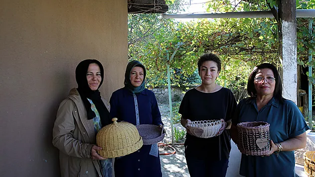 Atık kağıtlar gelire dönüşüyor