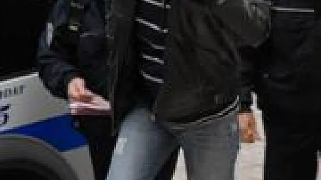 Bıçaklı Yaralamaya Gözaltı