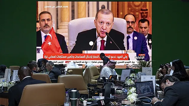 Cumhurbaşkanı Erdoğan: Zulüm karşısında susanlar da en az zalimler kadar akan kana ortaktır