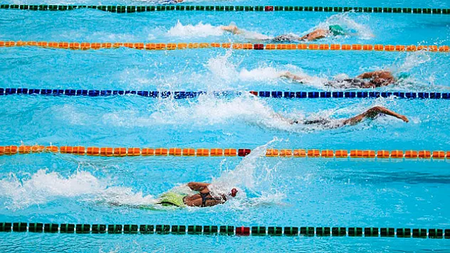 Yüzmede İl Birincisi Oldu